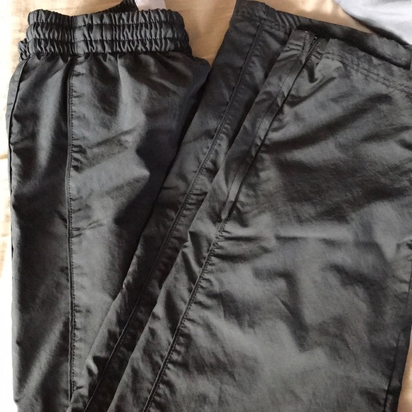 Nike Pants - Picture 2 of 4